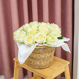 Композиция "Пекин" из 19 роз