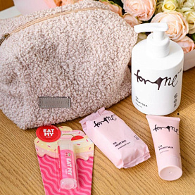 Подарочный набор в косметичке 