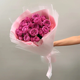 Букет из пионовидной розы 